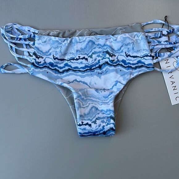 NWT Nirvanic CRYSTAL WAVE ZARA TOP & KONA BOTTOM Swim Set Size M - Picture 4 of 10